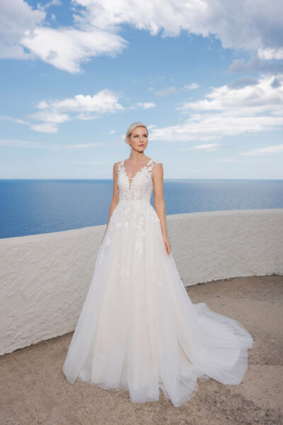Amera Vera 2024 Brautkleid B2404 (1) Forever Outlet Magdeburg